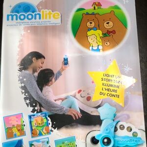 Moonlite Mini Projector with 5 Classic Fairy Tale Stories